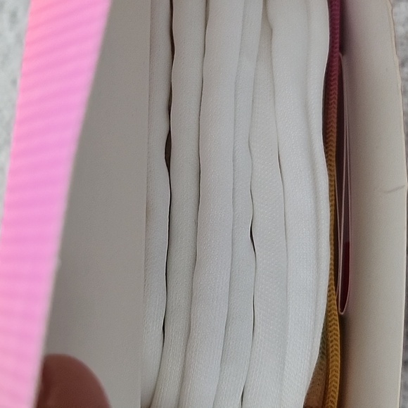 Make Up Eraser Gummy Bear 7 Day Set - Picture 6 of 9